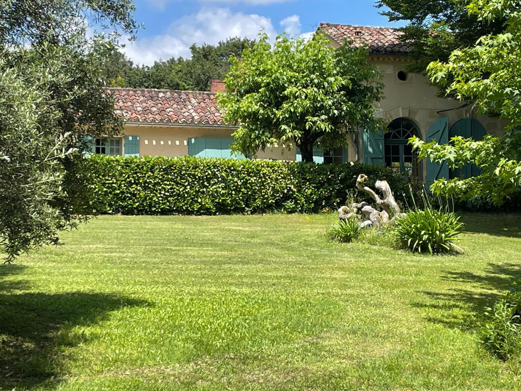 La Rebiere D'Or, B&B Et Gite Mouleydier Exterior foto