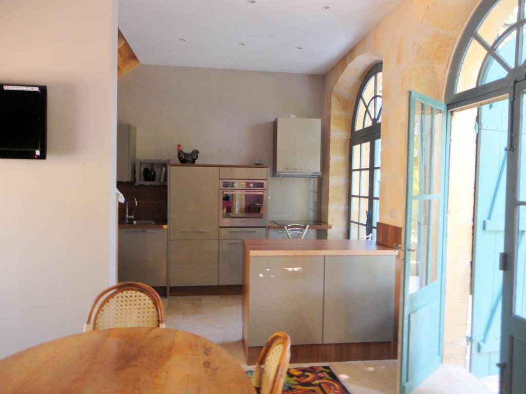 La Rebiere D'Or, B&B Et Gite Mouleydier Exterior foto