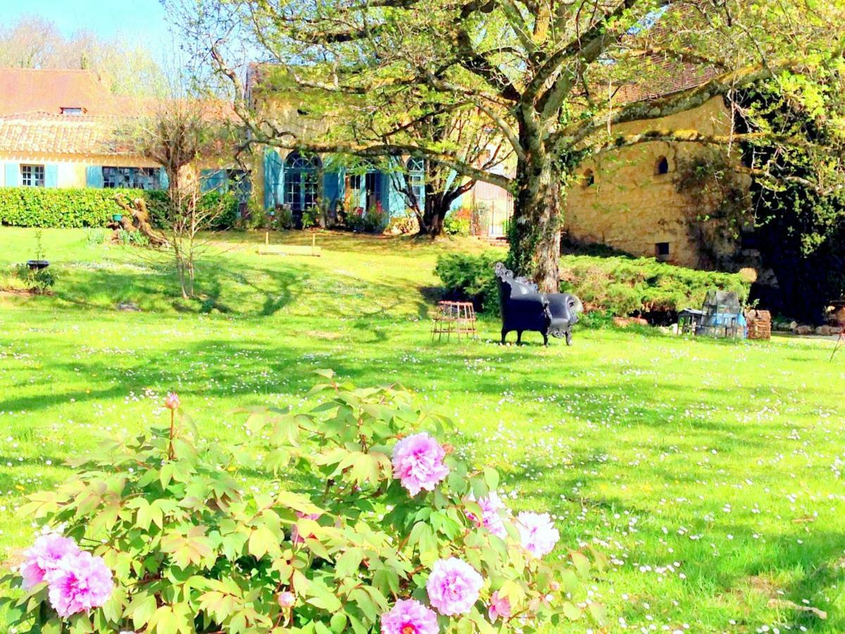 La Rebiere D'Or, B&B Et Gite Mouleydier Exterior foto
